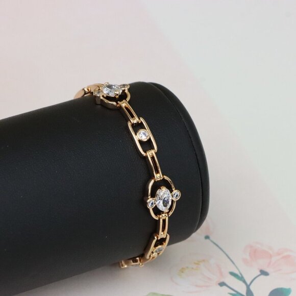 "Elegant Rose Gold Link Bracelet with Oval & Round Sparkling CZ, XPBL0926 - Picture 8 of 12
